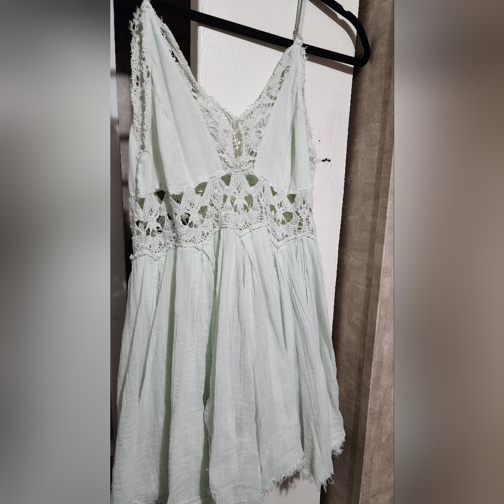 Free People Flowy Lace top